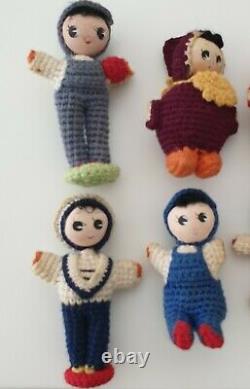 China Crochet hand-made toy dolls 1960-70s full set of twelve in original box