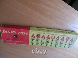 Dinky Toys British Road Signs 772 Meccano Ltd Boxed Duncan Ferguson Full 24 Set