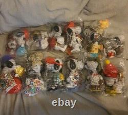 Full set of Vintage Rare Snoopy McDonalds Happy Meal Toys From 2000s New Sealed