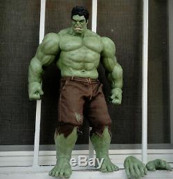 Hulk 1/6 Hot Toys KO (Custom made / repainted)