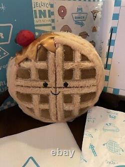 Jellycat Amuseables Waffle Exclusive from New York, Full Set Including Menu