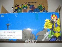 Judge Dredd Bubble Buddies 24 Figures Gum Unopened Full Box Rare Toy Set