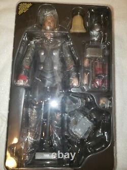 MMS 146 Thor Hot Toys 1/6 Action Figure Marvel First Movie Chris Hemsworth