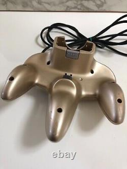 Nintendo 64 Gold Consoles Controller Full Set NUS-001 Japan N64 Toys R Us