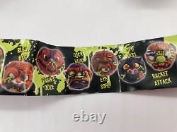 Ensemble complet de 10x Madballs Squirters jamais utilisés avec les étuis Gashapon, 2009.