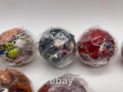 Ensemble complet de 10x Madballs Squirters jamais utilisés avec les étuis Gashapon, 2009.