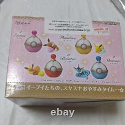 Ensemble complet de 4 figurines miniatures de jouets Re-Ment Pokemon Eevee Dreaming Case