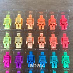 Figurines Medicom Pantone Kubrick Be@rbrick ensemble complet de 30 par Medicomtoy